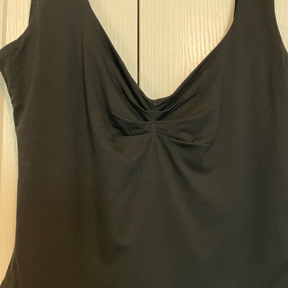 Brand New Viral Black Amazon Tank Top, Size Medium - Picture 3 of 7